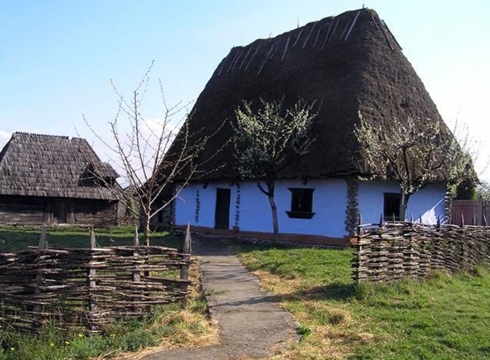 muzeul tarii oasului, negresti-oas, malul raului Tur, judetul satu-mare, muzeu etnografic