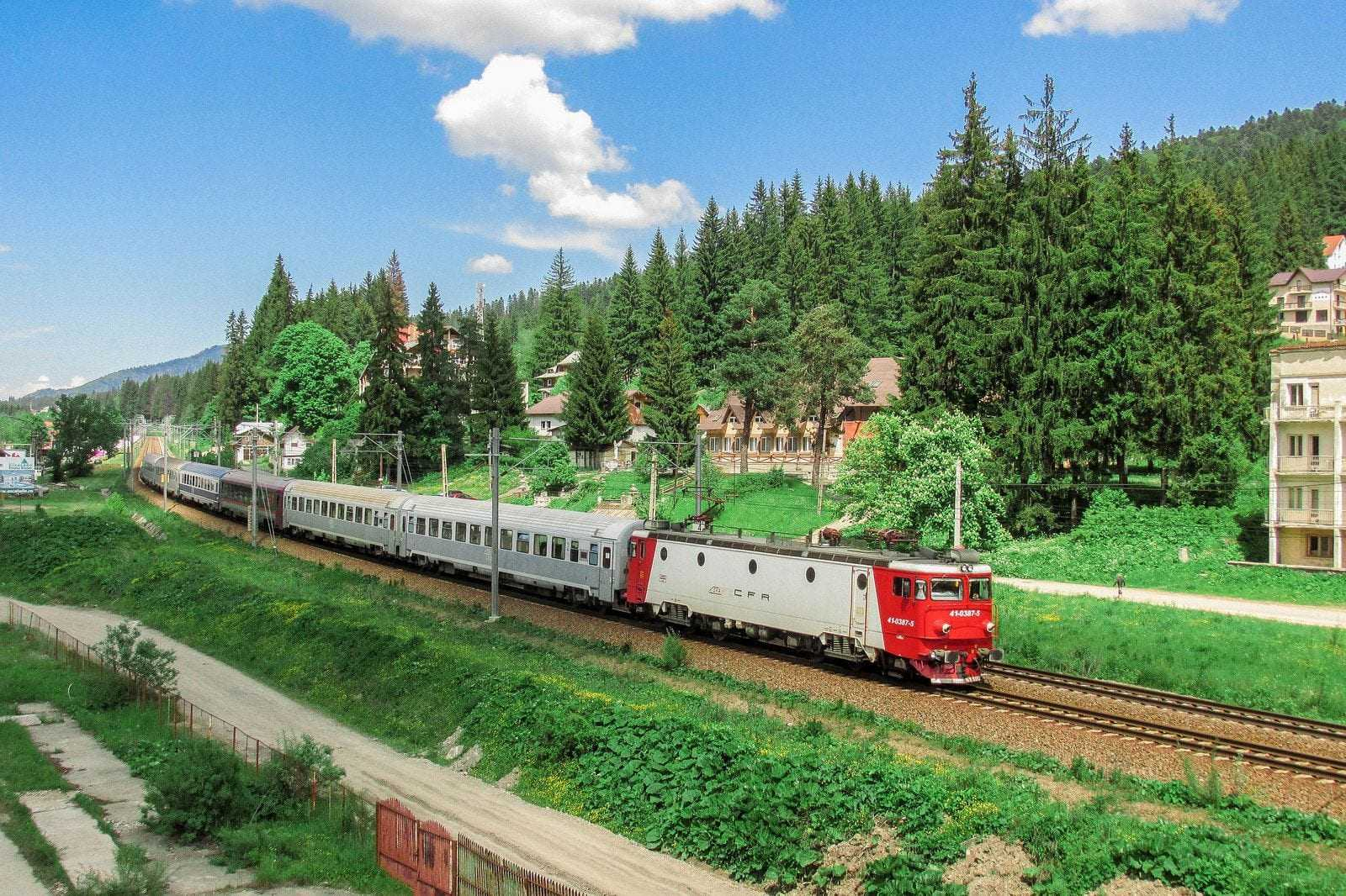 Trenul de pe Valea Prahovei