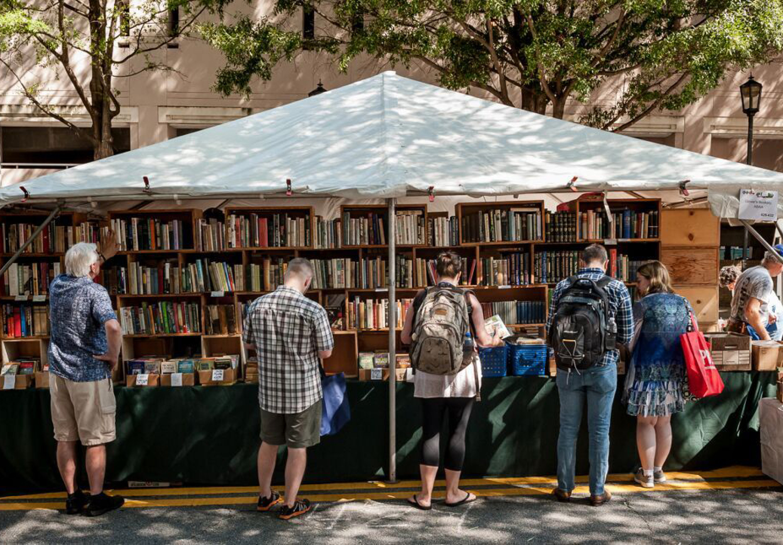 4 Târguri de carte de neratat în 2025