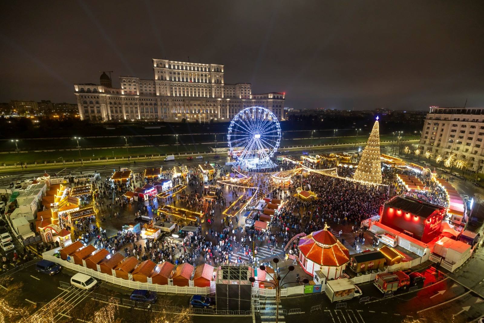 The Christmas Market in Constitution Square: The Magic of the Holidays in the Heart of Bucharest