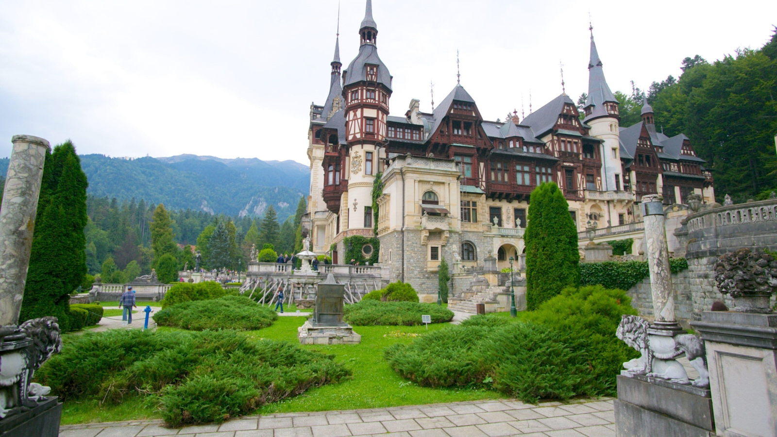 Sinaia: destinația perfectă pentru un weekend romantic