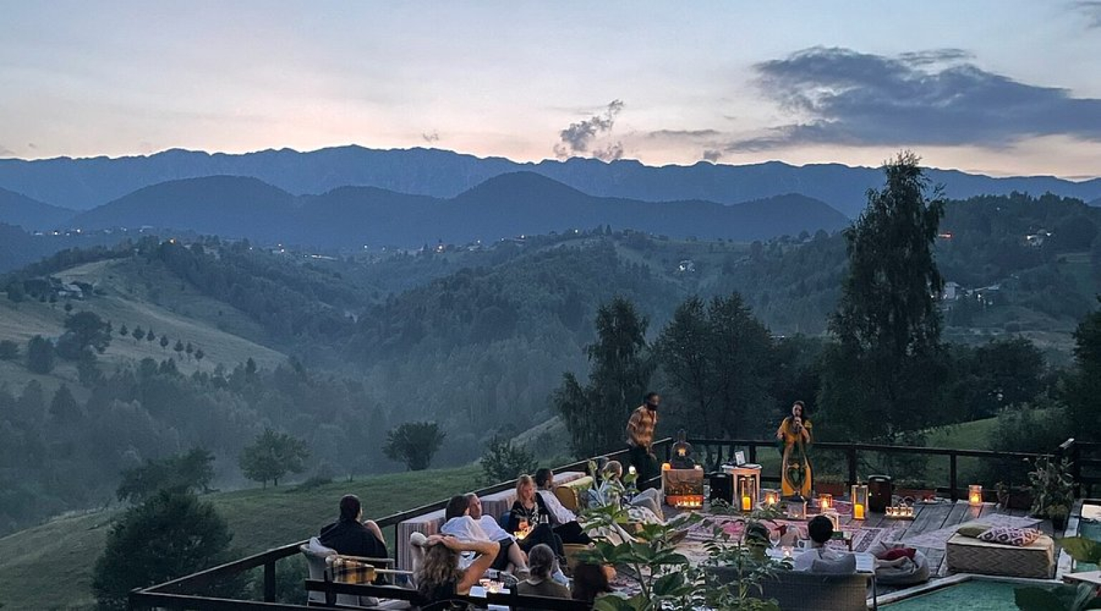 4 locuri minunate de yoga din România pentru o reîncărcare completă