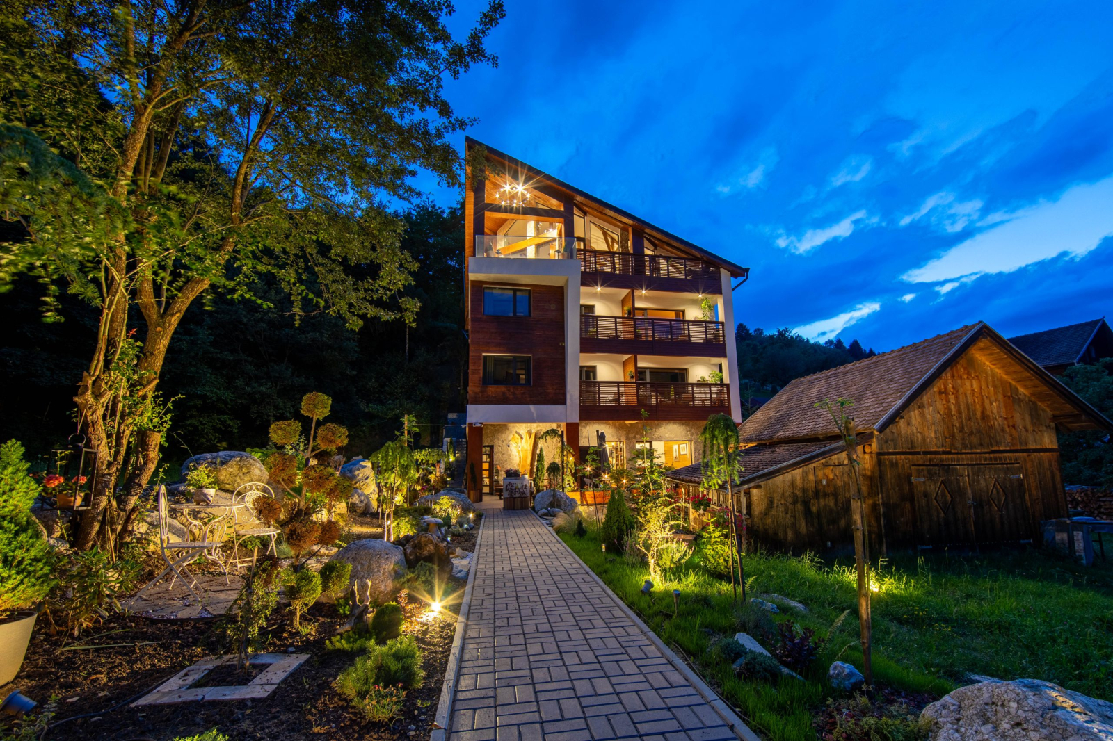 Bransilvania Chalet: O cazare superbă în Bran