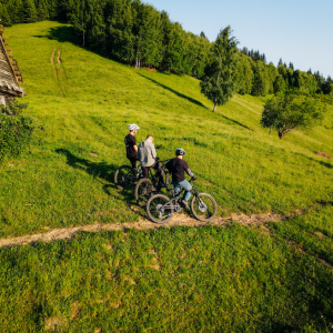 România pe două roți: Cele mai spectaculoase trasee de bicicletă pentru vara aceasta